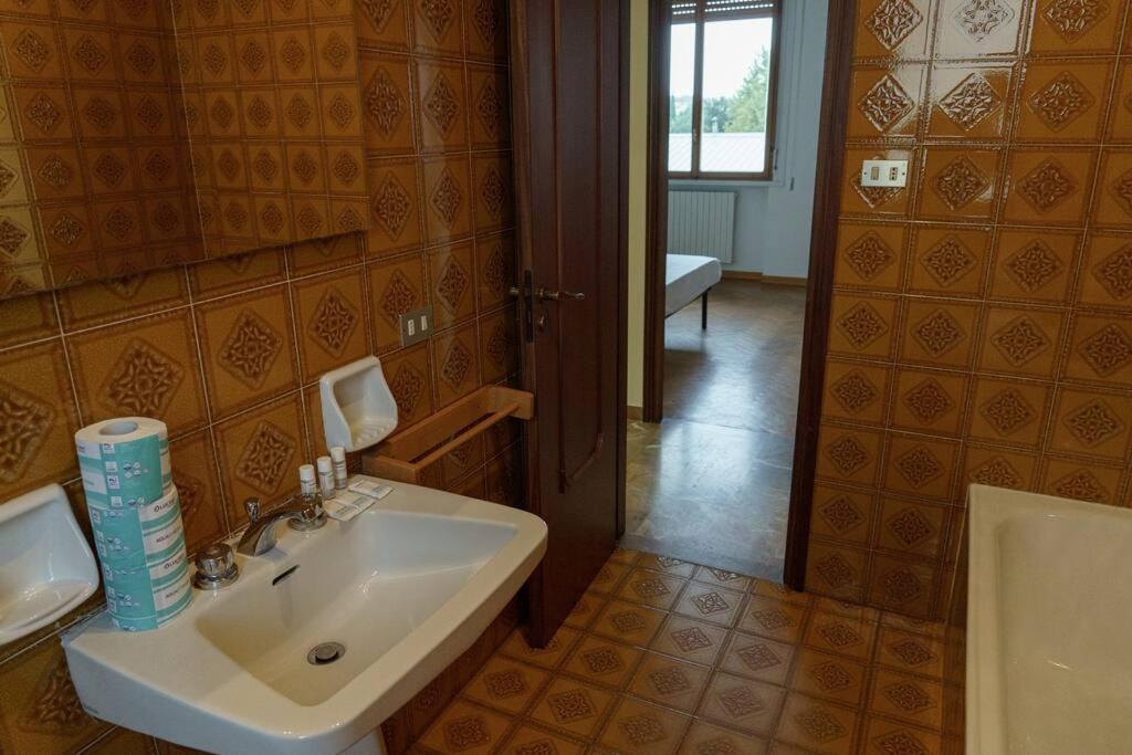 Apartamento Fanciful 2-Br Outside Ztl Florencia Exterior foto